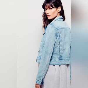 Free People Light Wash Denim Jacket Crop Small S